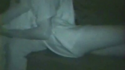 Porno pasionat și pizde largi suge de penis.