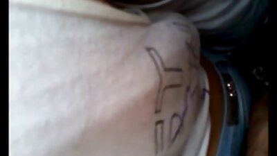 Femeie asiatică în costum japonez care se bucură de sex. xxx cu babe grase